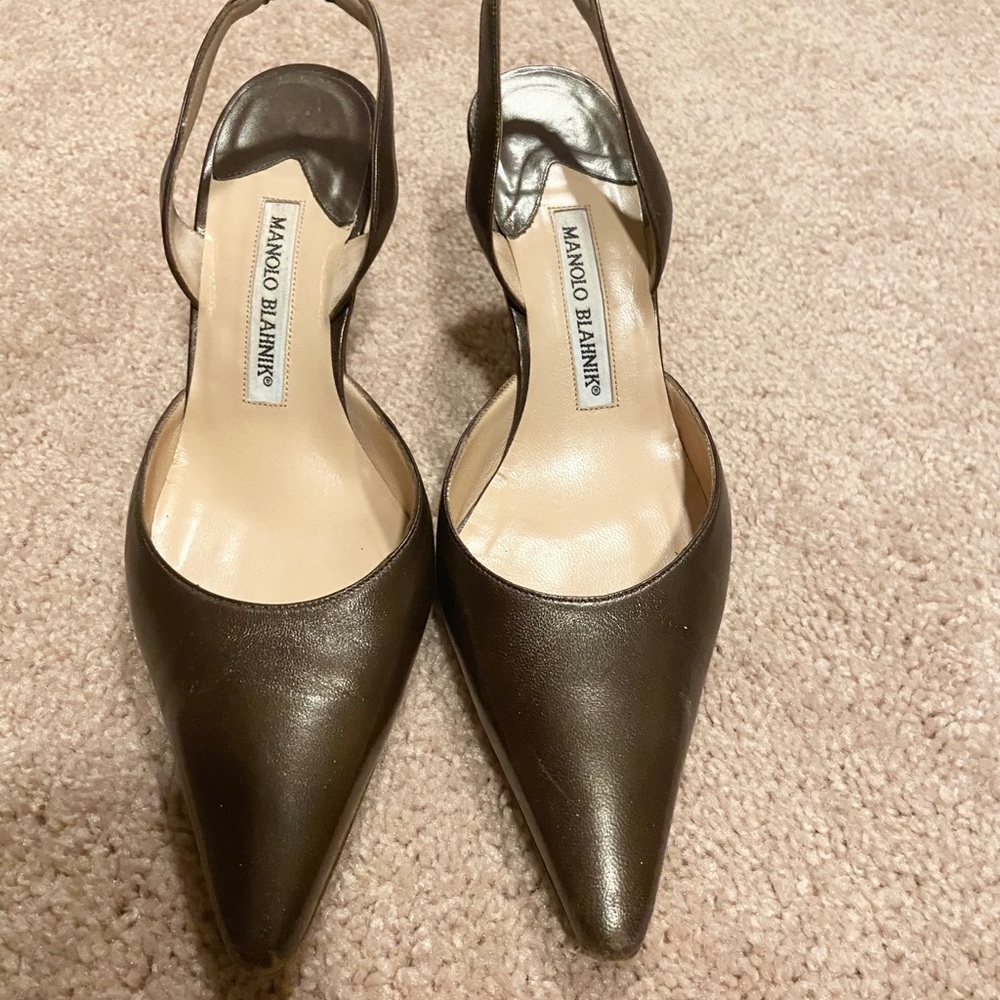 Manolo Blahnik Slingbacks - size 38